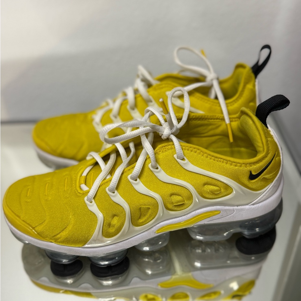Nike Air VaporMax Plus (Yellow / White Gradient)